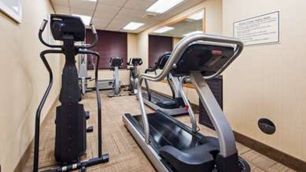 Best Western Airport Inn & Suites Cleveland 6