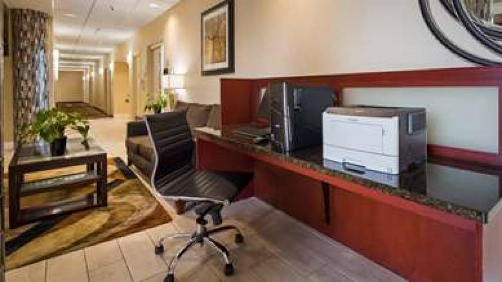 Best Western Airport Inn & Suites Cleveland 5