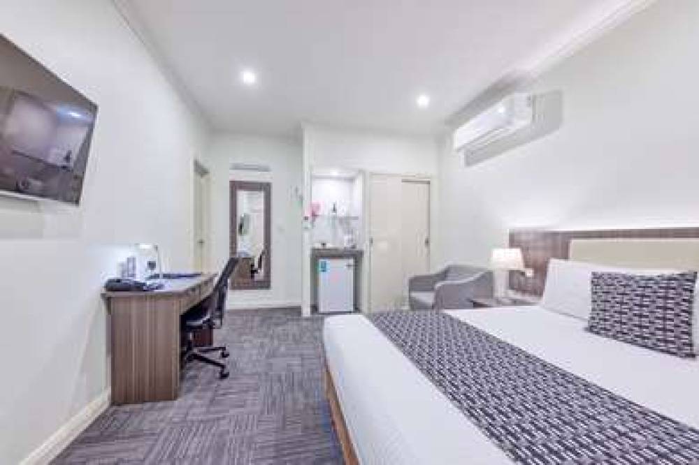 Best Western Airport Motel And Convention Centre