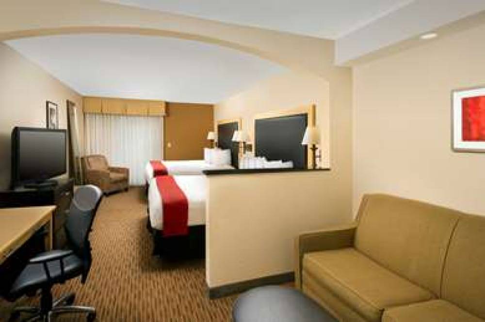 Best Western Alamo Suites 6