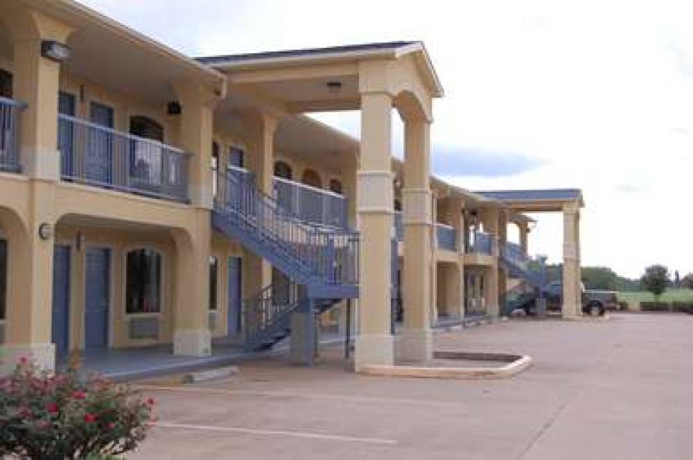 Best Western Angleton Inn 3