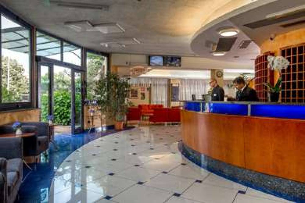 Best Western Blu Hotel Roma 7