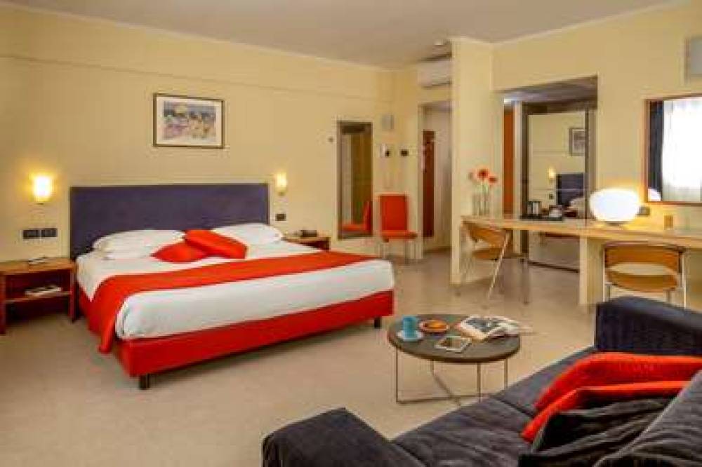 Best Western Blu Hotel Roma 9