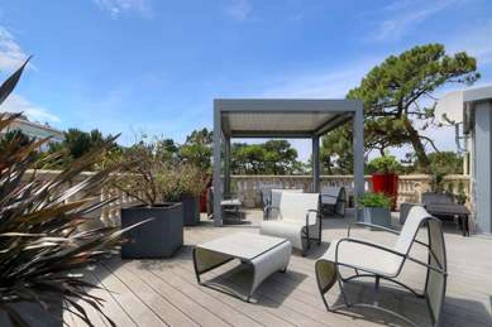 Best Western Brittany La Baule Centre & Plage 1