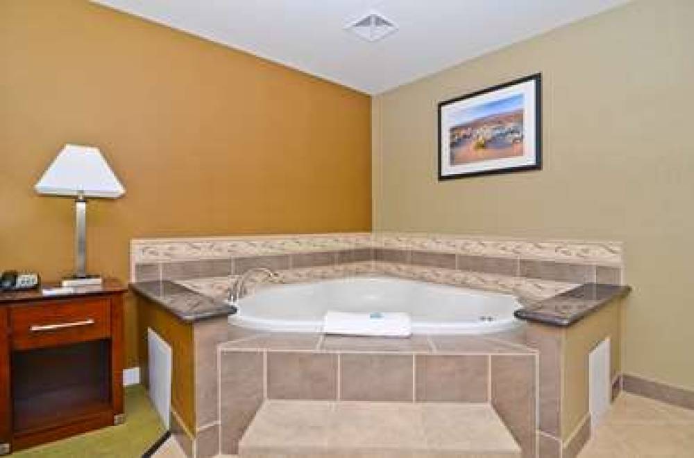 Best Western California City Inn & Suites 7