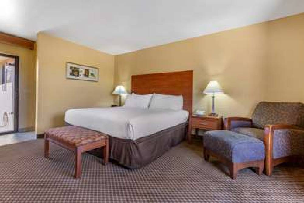 Best Western Cottonwood Inn 3