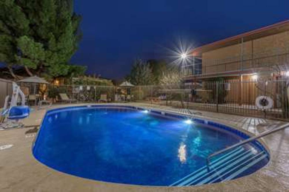 Best Western Cottonwood Inn 10