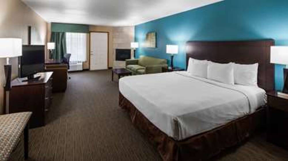 Best Western Designer Inn & Suites 9