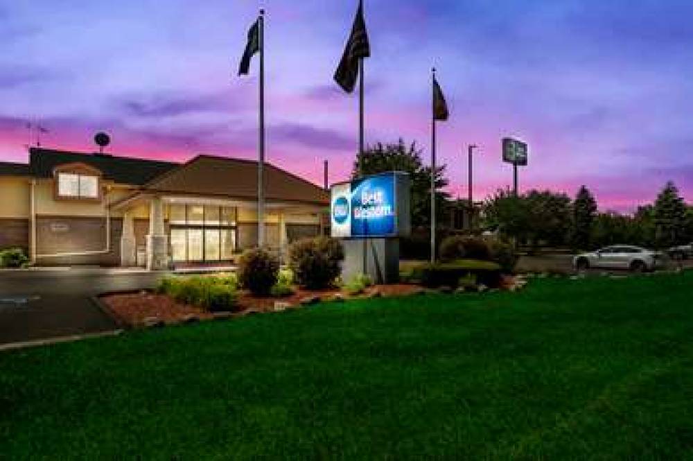 Best Western Detroit Livonia 4