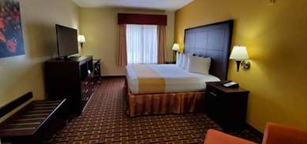 Best Western Executive Inn & Suites 8