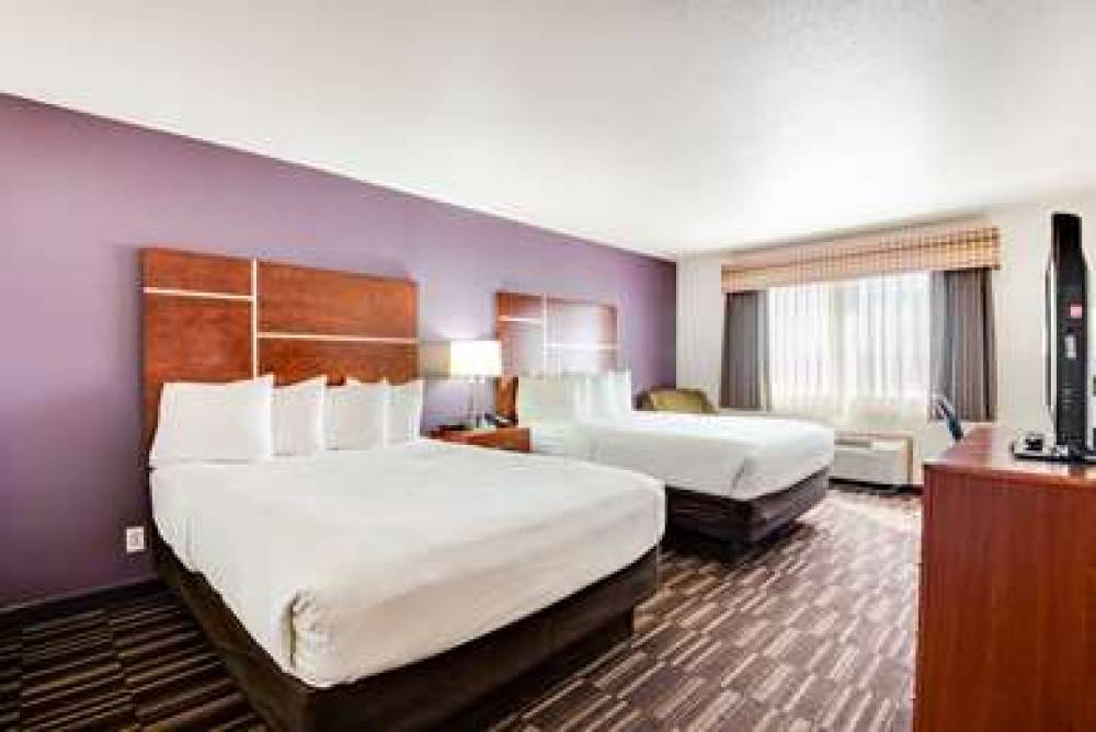 Best Western Firestone Inn & Suites 8