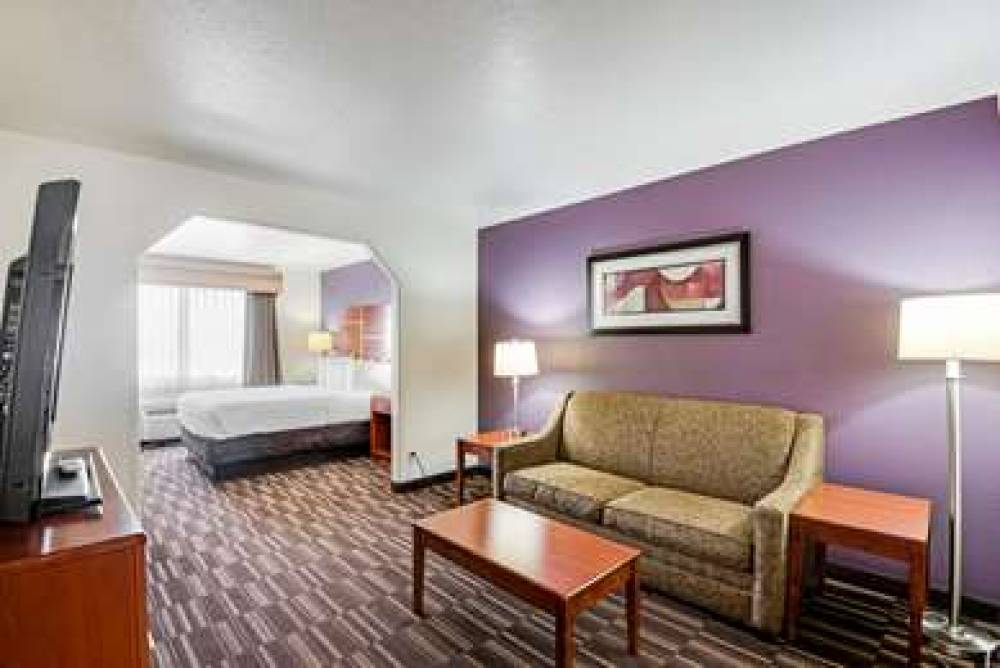 Best Western Firestone Inn & Suites 10