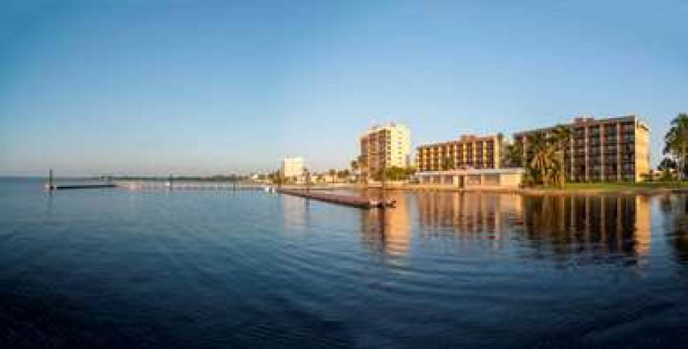 Best Western Fort Myers Waterfront 1