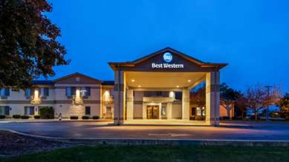 Best Western Fostoria Inn & Suites 1