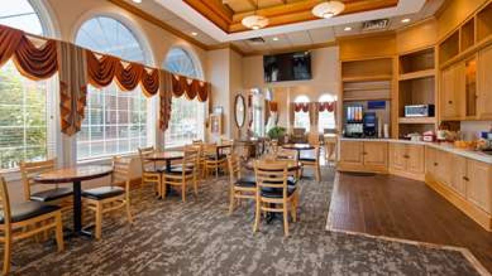 Best Western Fredericksburg 8