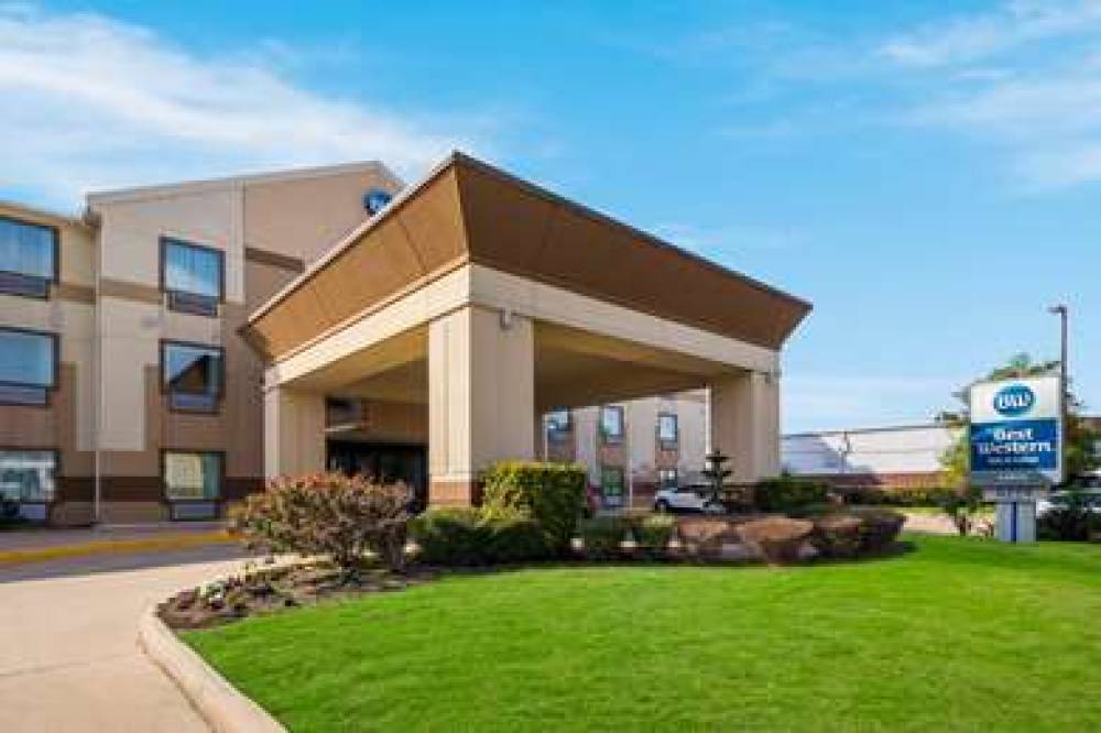 Best Western Galleria Inn & Suites 3