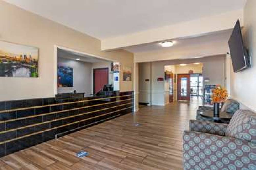 Best Western Governors Inn & Suites 4