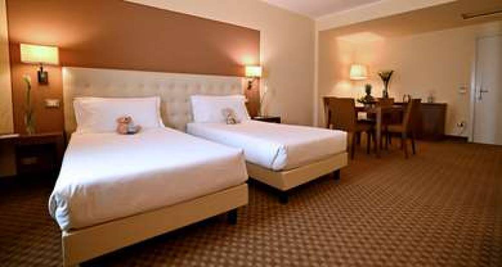 Best Western Grand Htl Guinigi 9