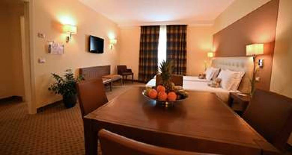 Best Western Grand Htl Guinigi 6