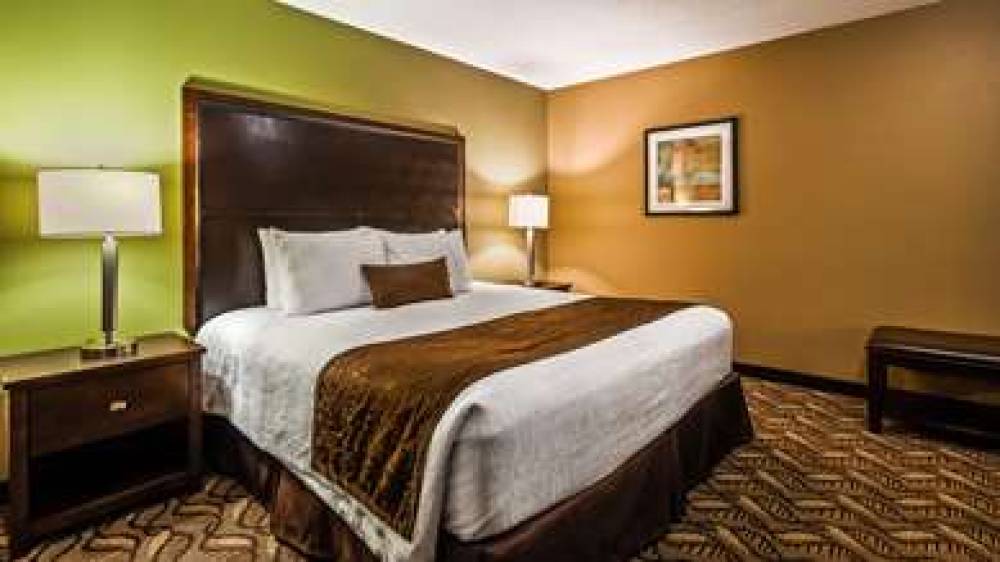 Best Western Grand Manor Inn 7