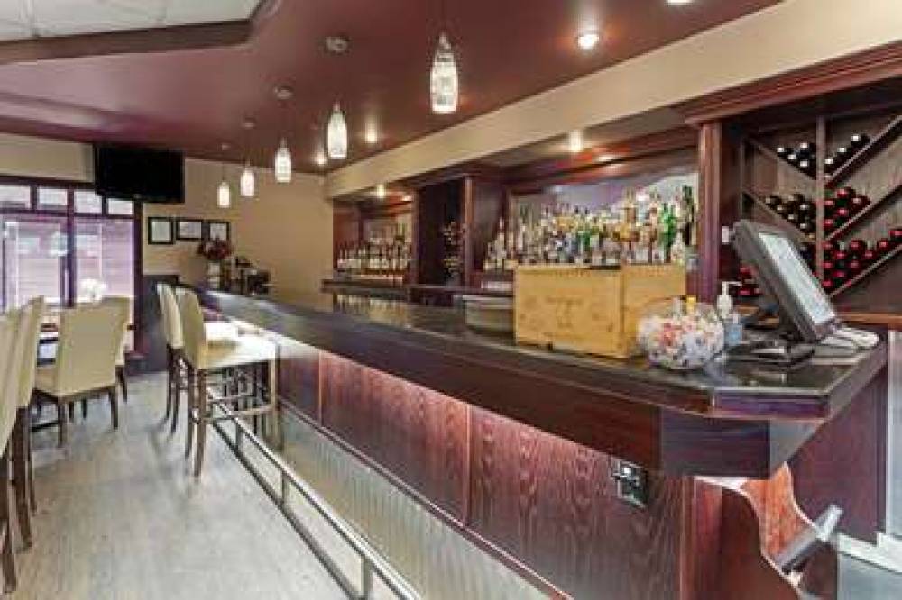 Best Western Grande Prairie Hotel & Suites 6