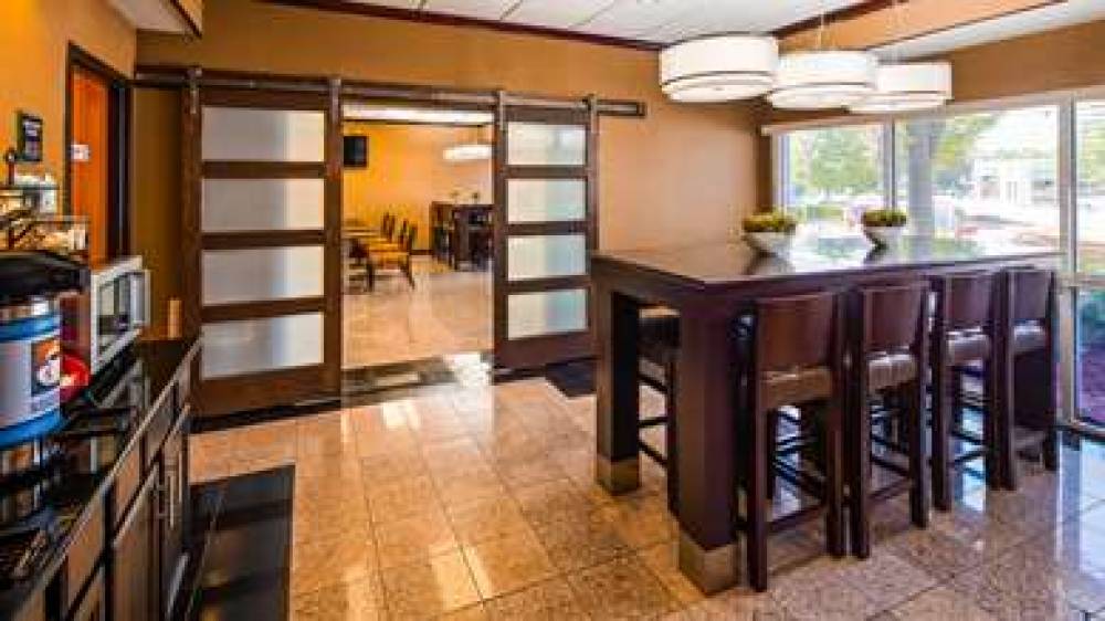 Best Western Gwinnett Center Hotel 9