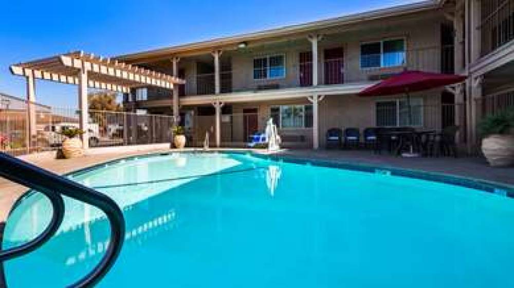 BEST WESTERN Hanford Inn 6