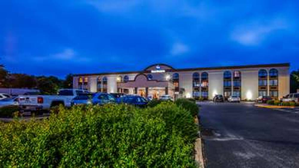 Best Western Hazlet Inn 2