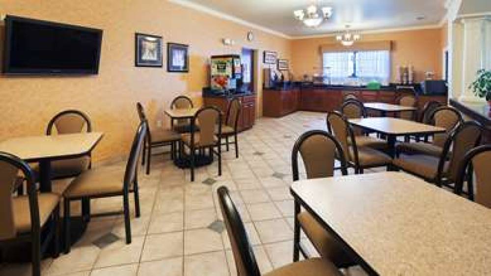 Best Western Henrietta Inn & Suites 6