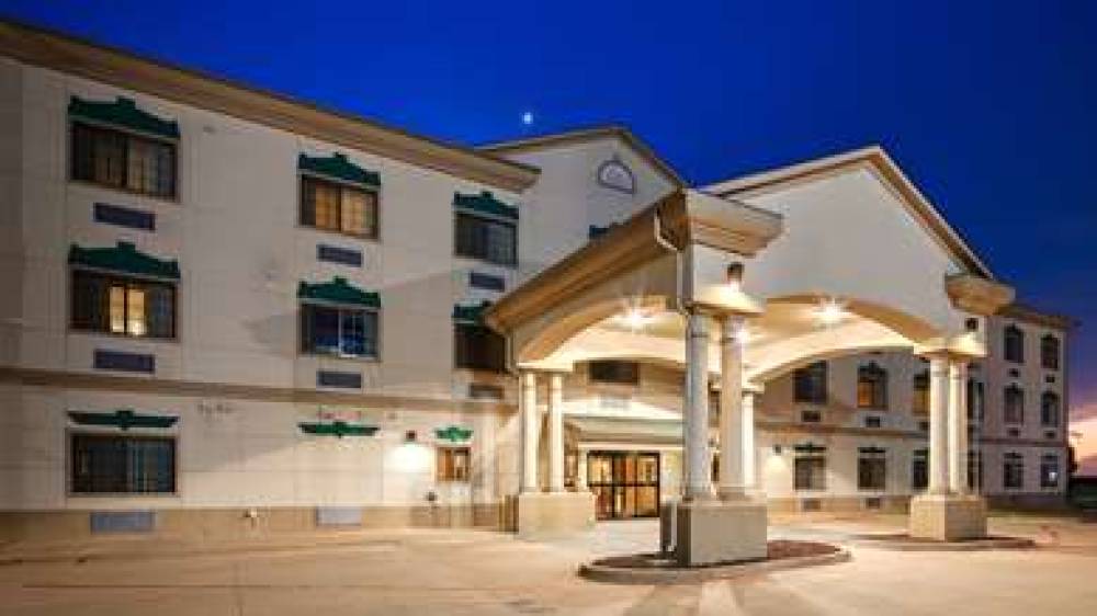 Best Western Henrietta Inn & Suites 1