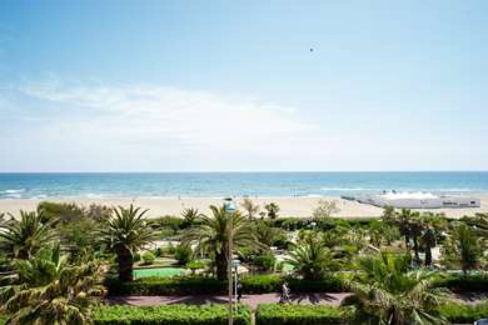 Best Western Hotel Canet-Plage 5