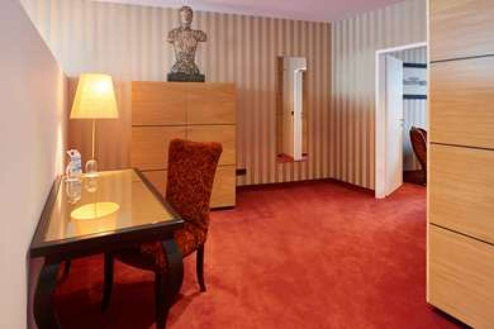 Best Western Hotel Hamburg International 9