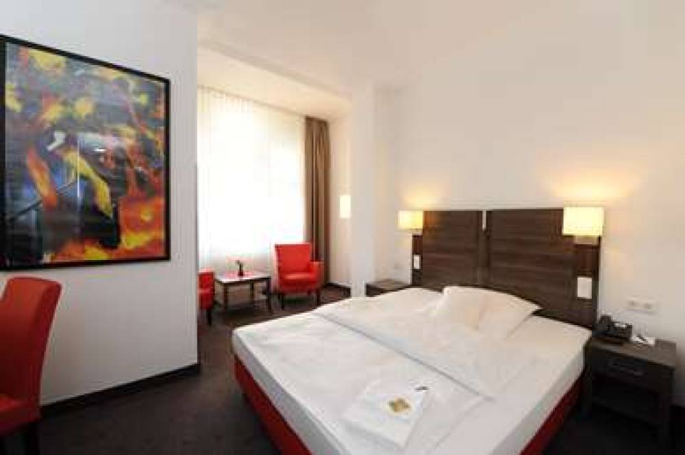 Best Western Hotel Kaiserhof 9