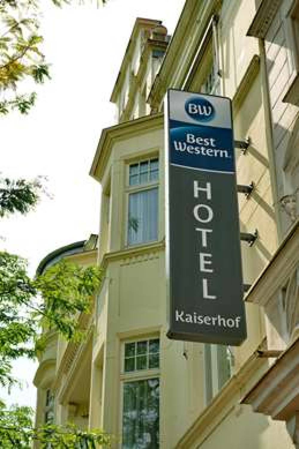 Best Western Hotel Kaiserhof 2