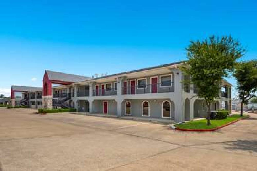 Best Western Huntsville Inn & Suites 6