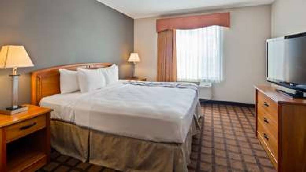 Best Western Inn & Suites - Midway Airport 3