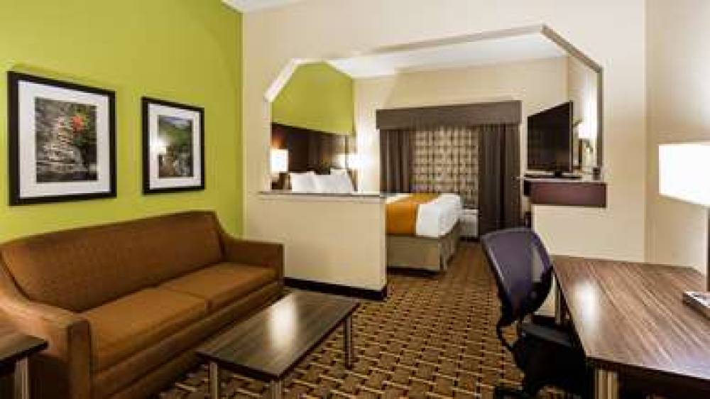 Best Western Knoxville Suites - Downtown 6