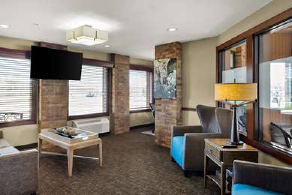 Best Western Lakewood Inn 5