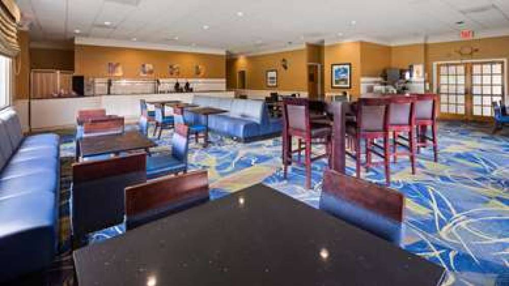 Best Western Leesburg Hotel & Conference Center 6