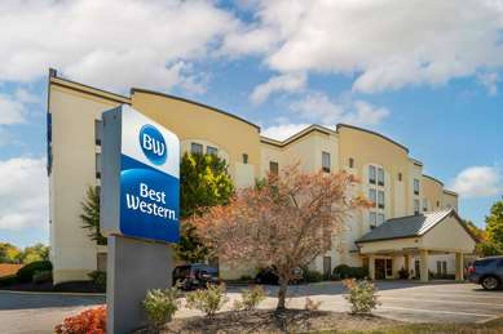 Best Western Louisville East 2