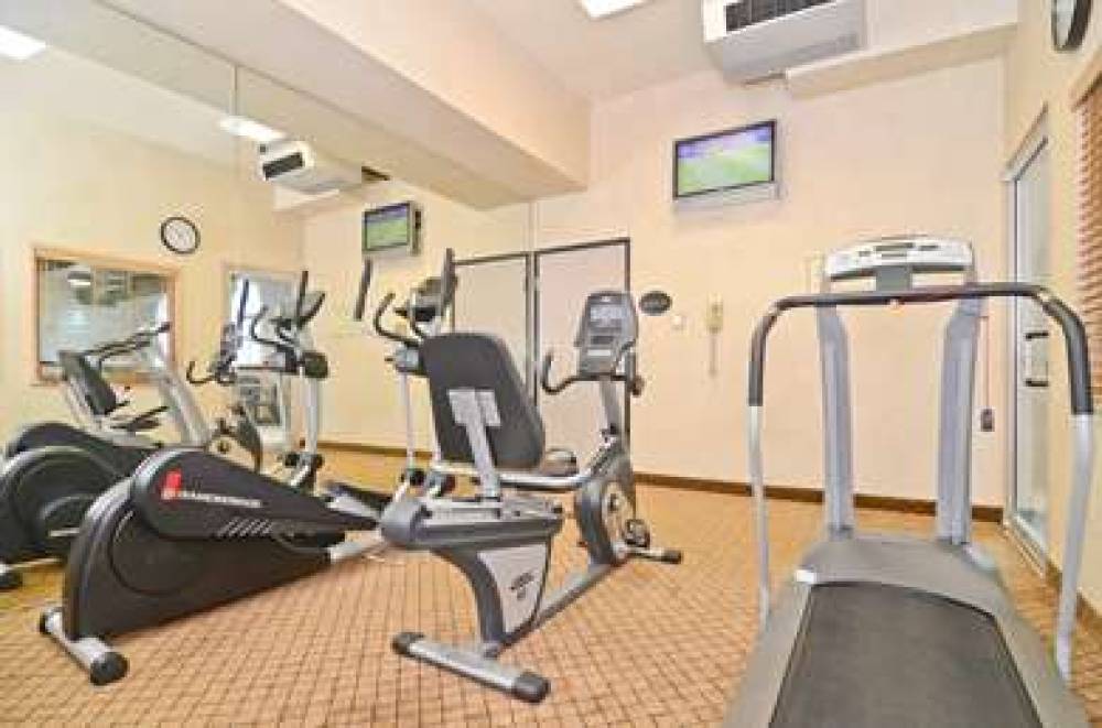 Best Western Macomb Inn 10