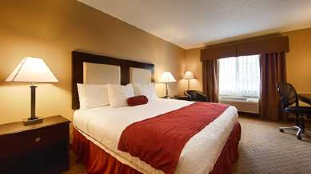 Best Western Macomb Inn 4