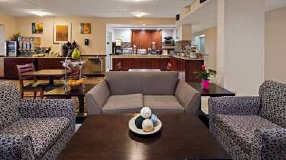 Best Western Monroe Inn 4