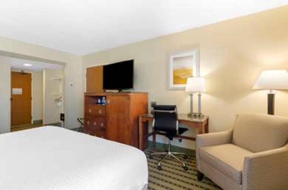 BEST WESTERN NORTH ROANOKE 10