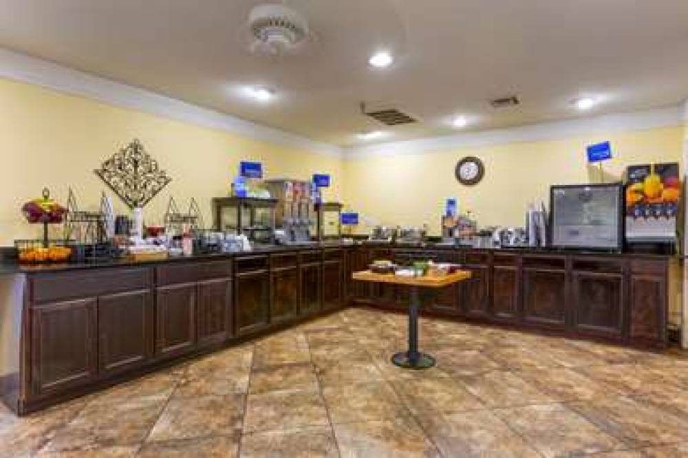 Best Western Phoenix Goodyear Inn 6