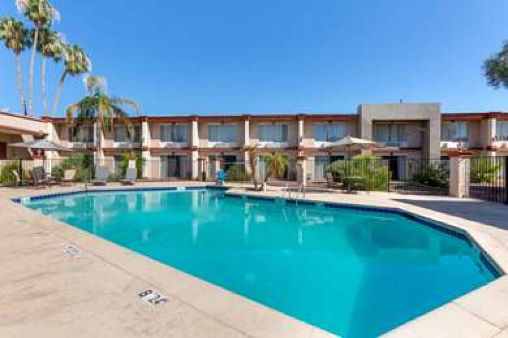 Best Western Phoenix Goodyear Inn 7