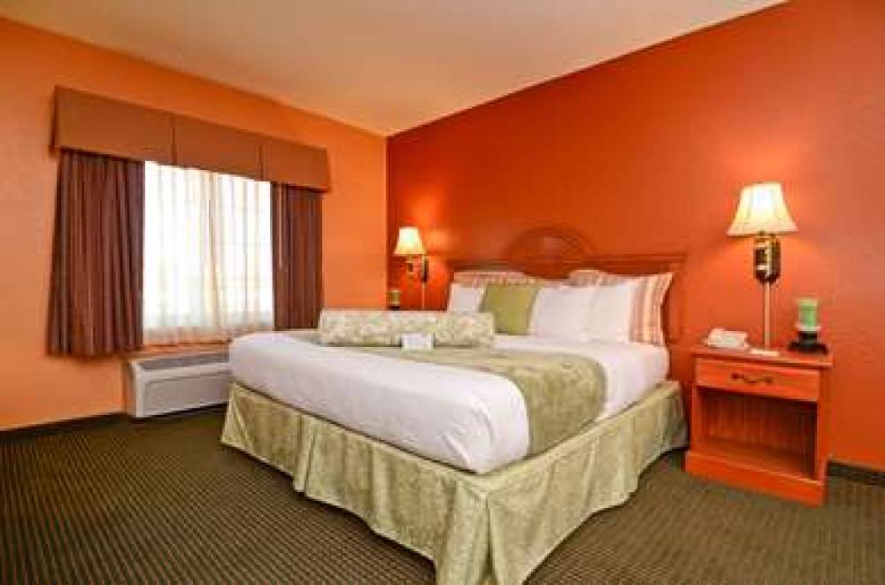 Best Western Pioneer Inn & Suites 8