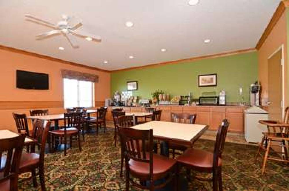 Best Western Pioneer Inn & Suites 6