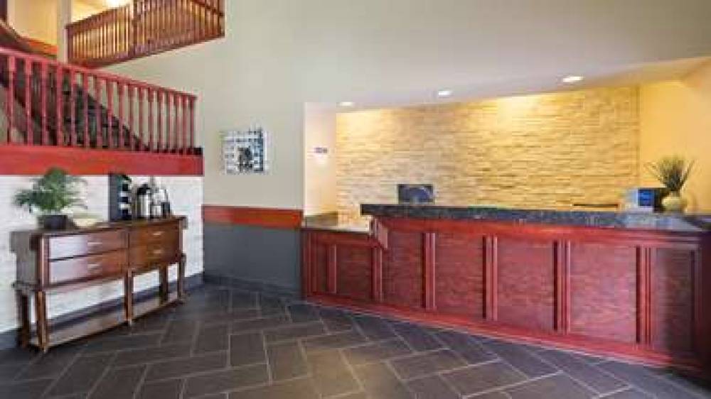 Best Western Pioneer Inn & Suites 3