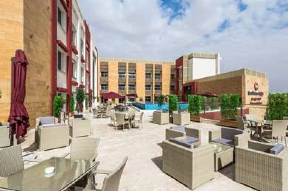 Best Western Plus Al Qurayyat City Center 6